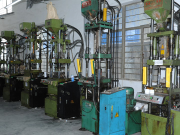 水表注(zhù)塑車間(jian)