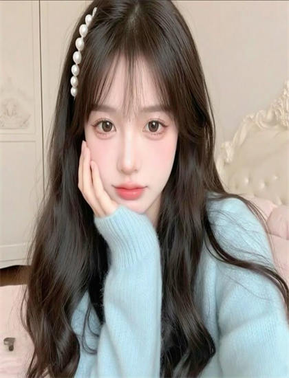 老板的女儿打开了后门情感线解析：爱情、友情、亲情探讨